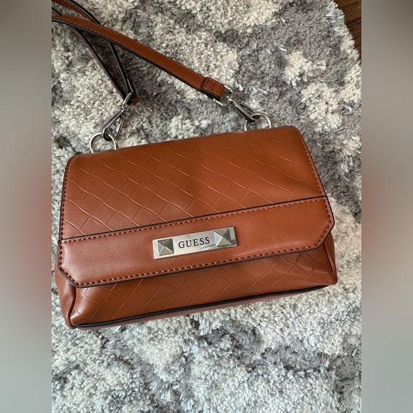 GUESS Tan Crossbody Bag - Picture 5 of 9